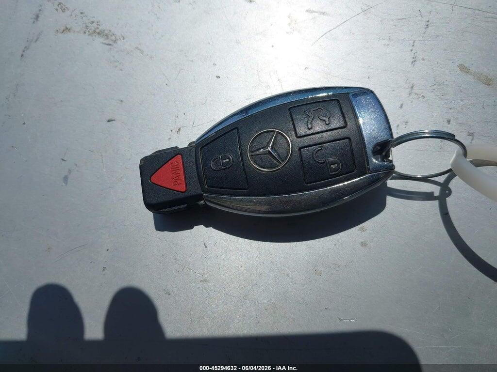 WDDHF7CBXAA183979 2010 MERCEDES-BENZ E 550 photo no. 11