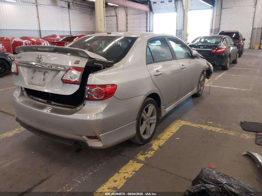 5YFBU4EE6DP161960 2013 TOYOTA COROLLA photo no. 4