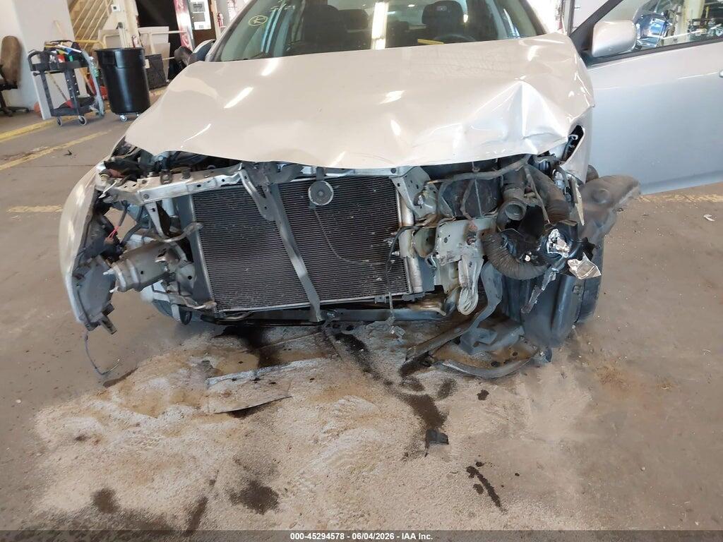 5YFBU4EE6DP161960 2013 TOYOTA COROLLA photo no. 6