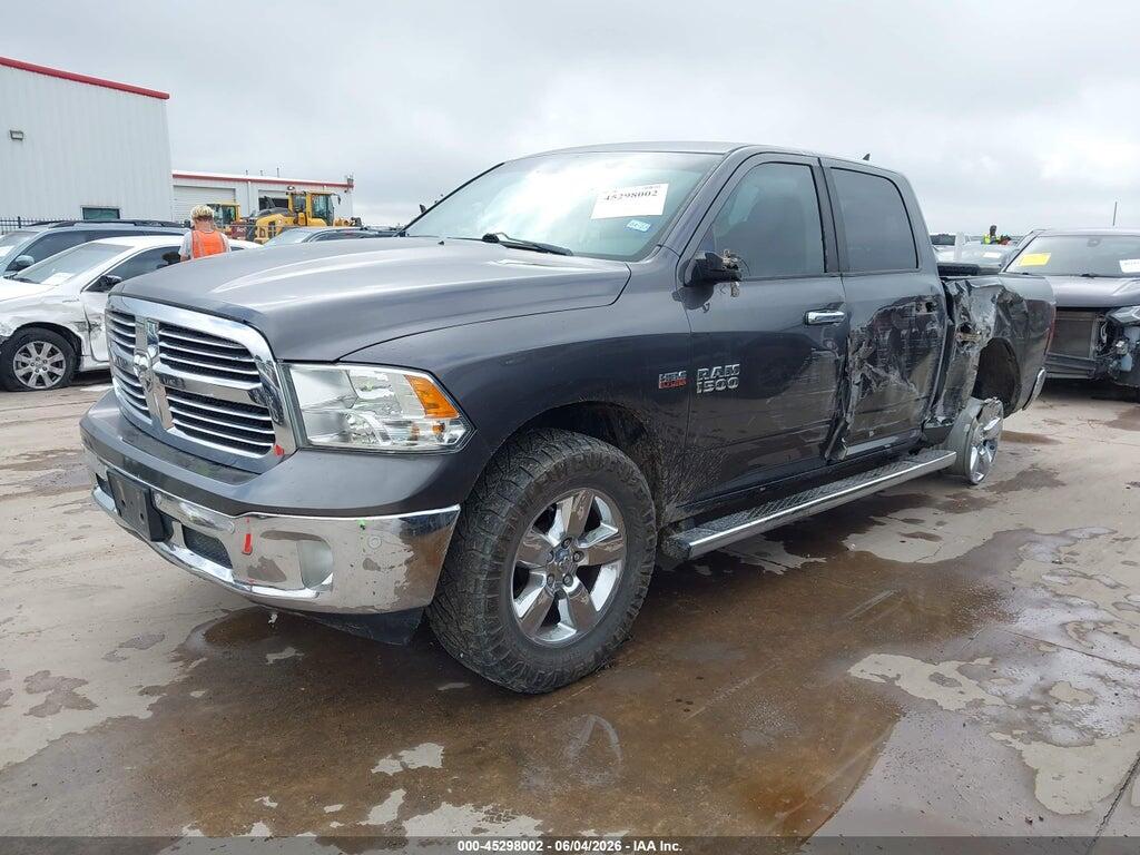1C6RR6LT5FS604895 2015 RAM 1500 photo no. 2