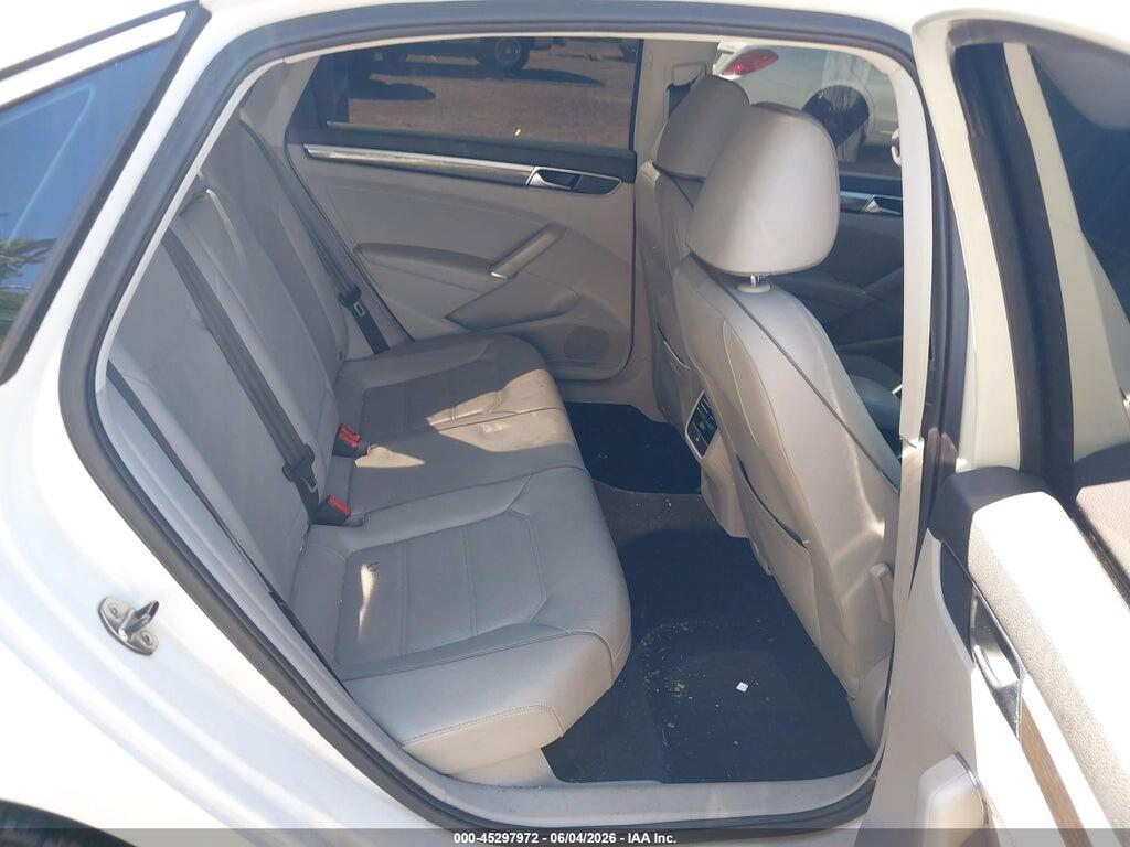 1VWBA7A35JC002959 2018 VOLKSWAGEN PASSAT photo no. 8