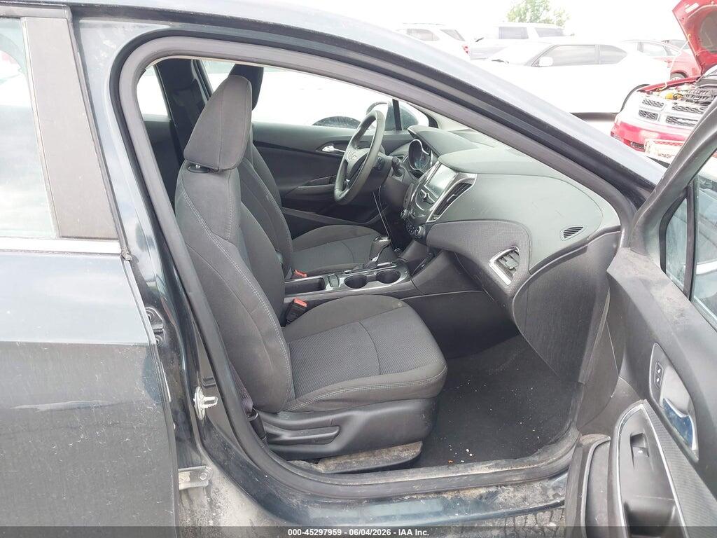 1G1BE5SM9H7263168 2017 CHEVROLET CRUZE photo no. 5