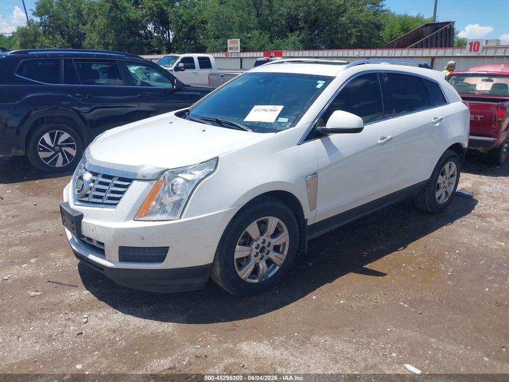 3GYFNEE38FS557519 2015 CADILLAC SRX photo no. 2