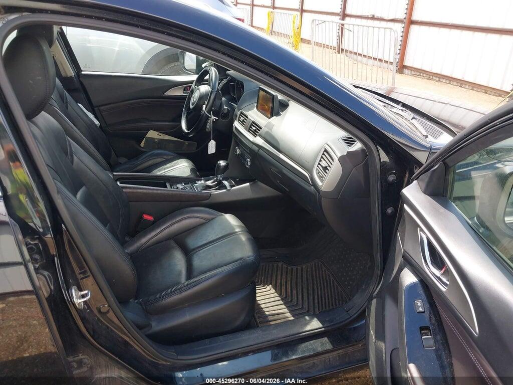 3MZBN1V32JM197476 2018 MAZDA MAZDA3 photo no. 5