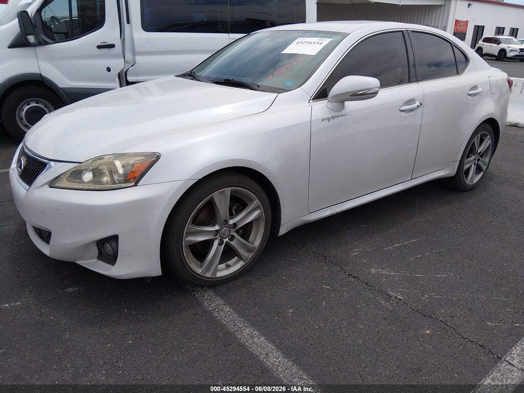 JTHBF5C2XB5138053 2011 LEXUS IS 250 photo no. 2