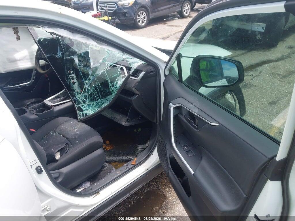 2T3H1RFV3LW075573 2020 TOYOTA RAV4 photo no. 5