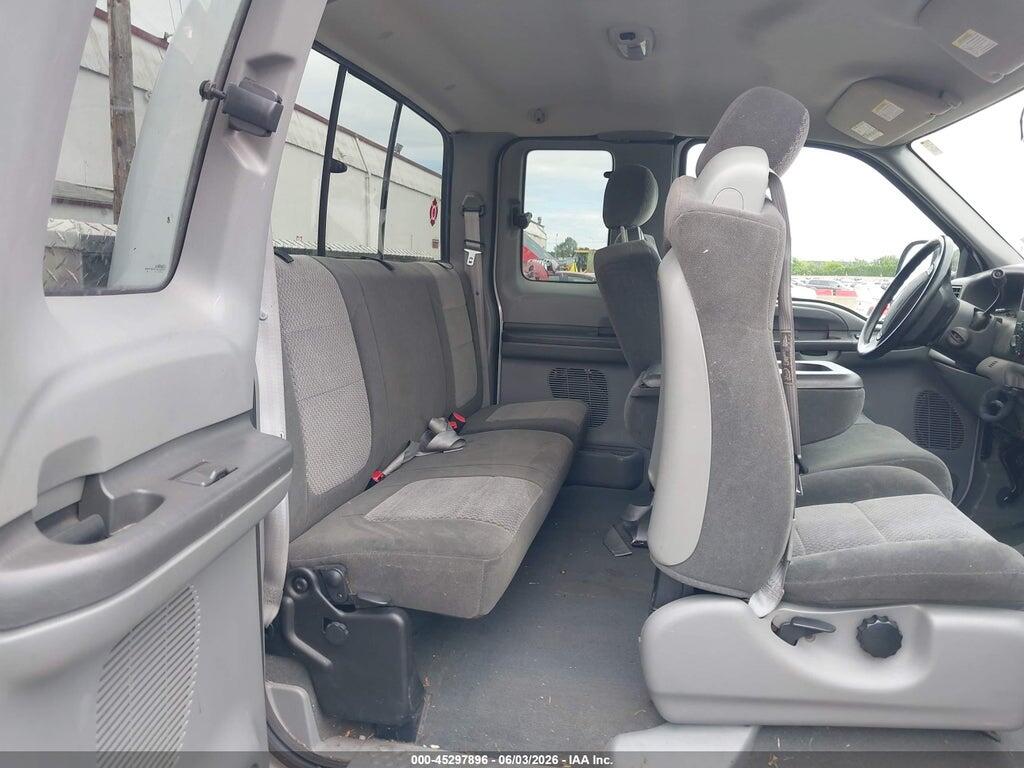 1FTNX21F52ED19707 2002 FORD F-250 photo no. 8
