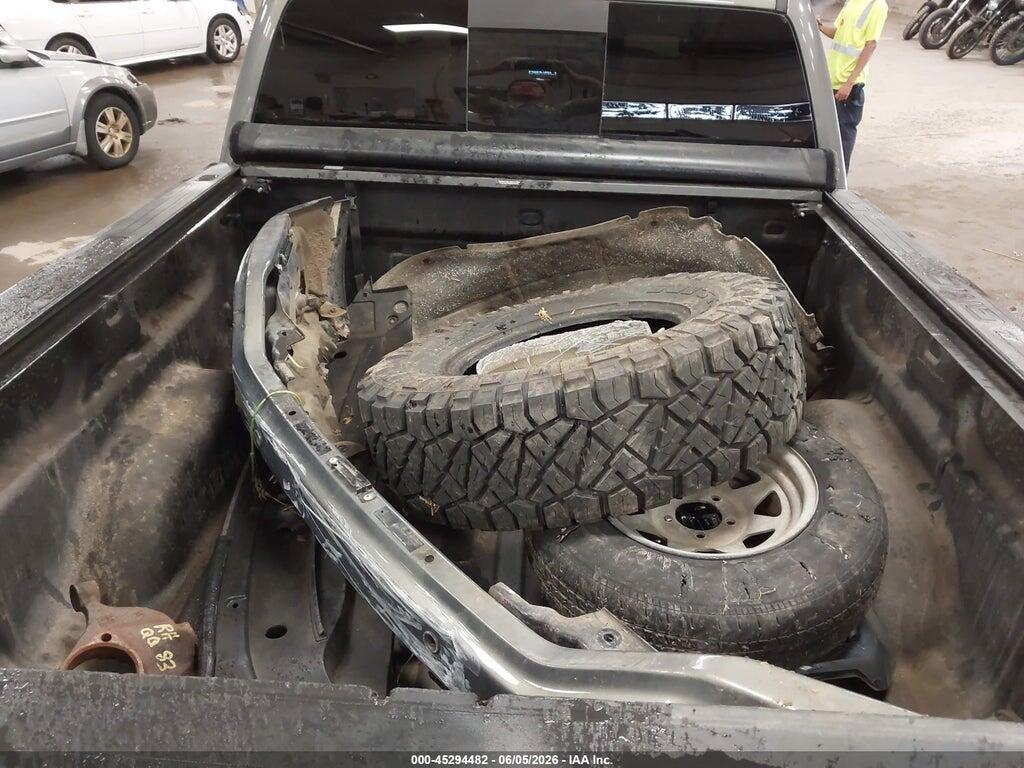 3GTU2PEJ2JG588048 2018 GMC SIERRA 1500 photo no. 12