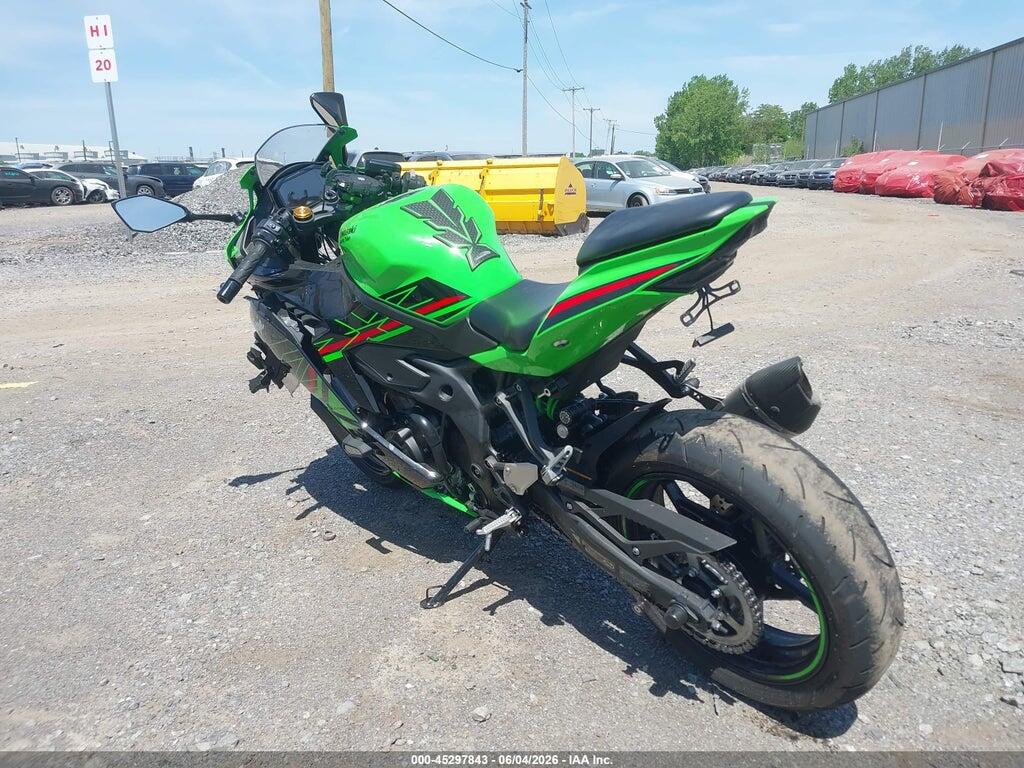 ML5ZXCS14RDA28560 2024 KAWASAKI ZX400 photo no. 3