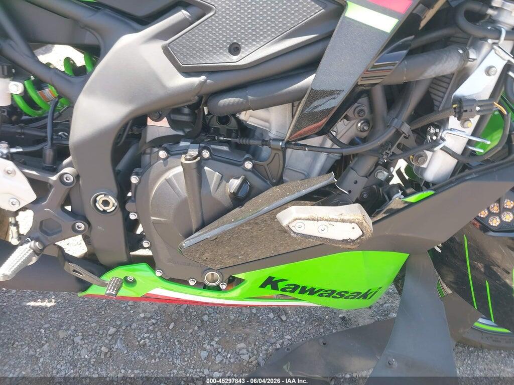 ML5ZXCS14RDA28560 2024 KAWASAKI ZX400 photo no. 8