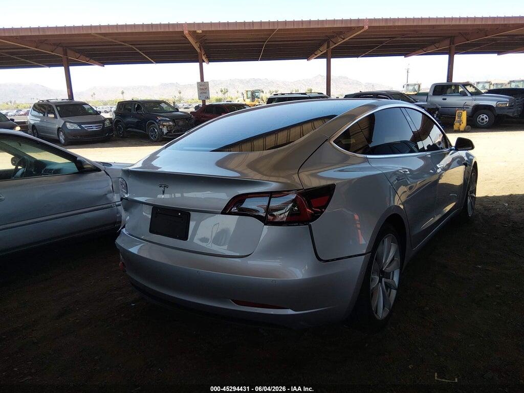 5YJ3E1EA5JF098466 2018 TESLA MODEL 3 photo no. 4
