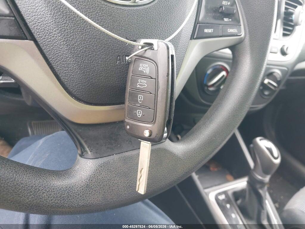 3KPC24A31KE039875 2019 HYUNDAI ACCENT photo no. 11