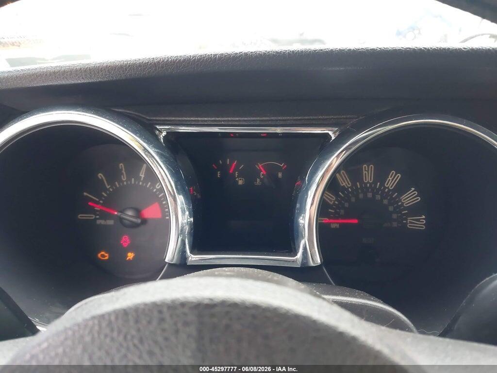 1ZVFT80N755218696 2005 FORD MUSTANG photo no. 7