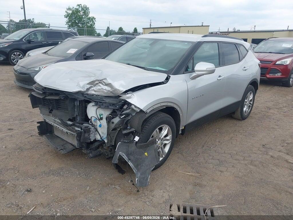 3GNKBCRS3LS667142 2020 CHEVROLET BLAZER photo no. 2