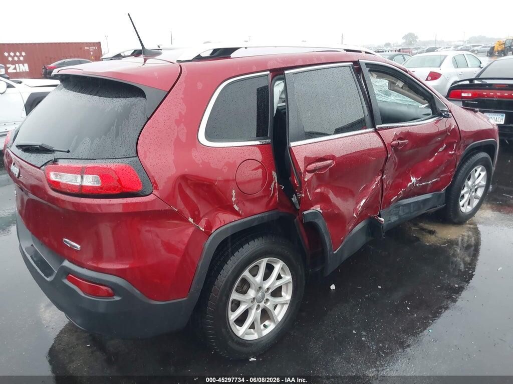 1C4PJMCB5HW619055 2017 JEEP CHEROKEE photo no. 4