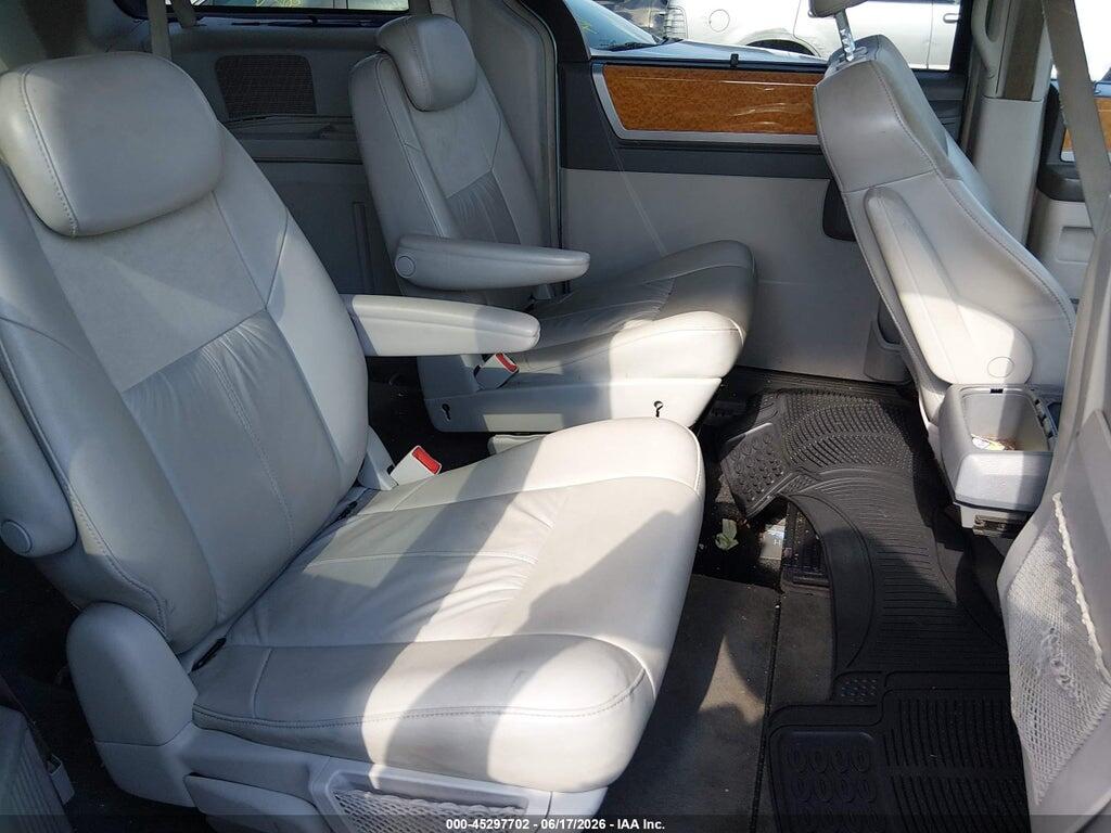 2A8HR64X68R718634 2008 CHRYSLER TOWN & COUNTRY photo no. 8