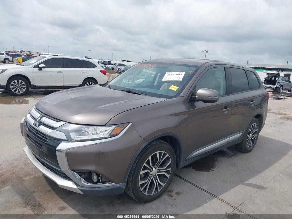 JA4AD3A38JZ064409 2018 MITSUBISHI OUTLANDER photo no. 2