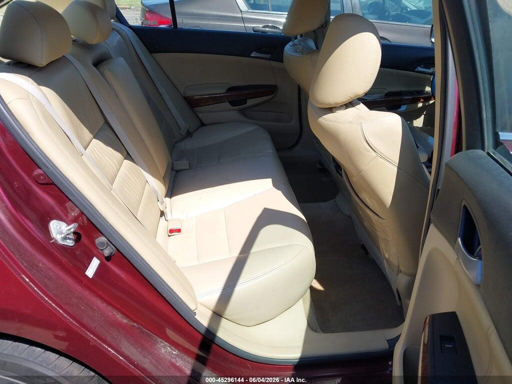 1HGCP2F84BA131609 2011 HONDA ACCORD photo no. 8