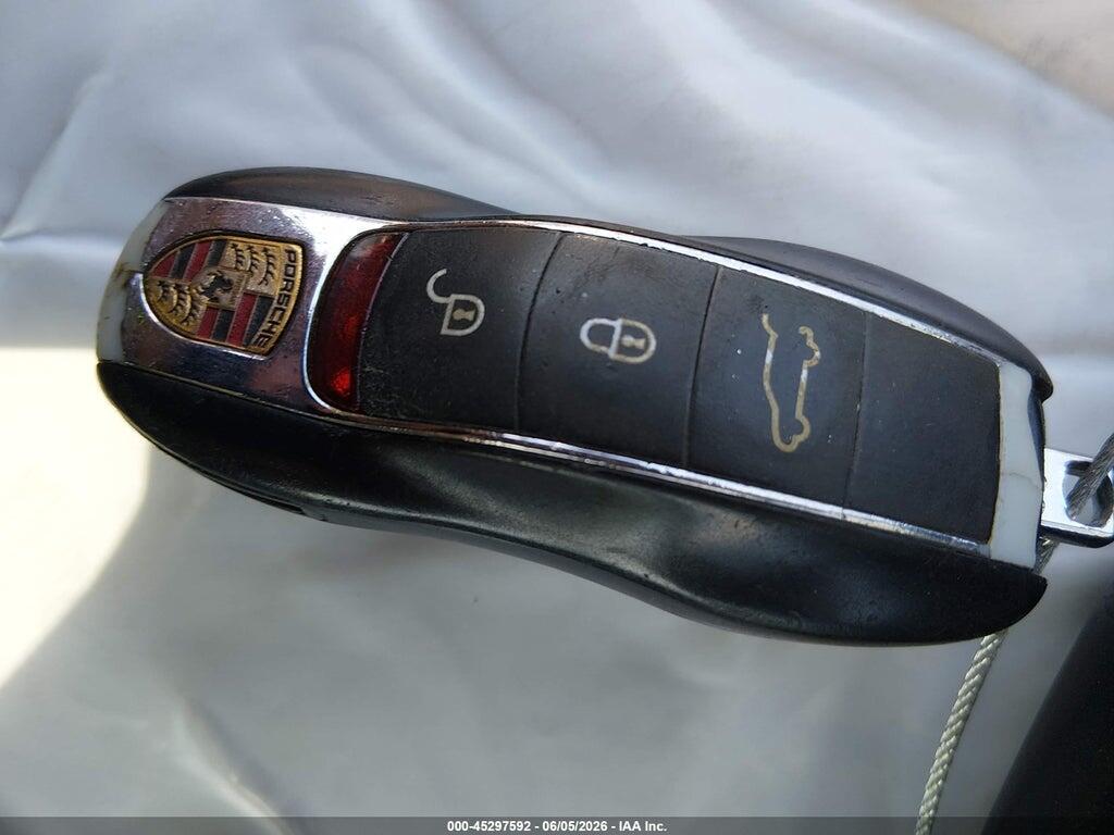 WP1AA2A25CLA11882 2012 PORSCHE CAYENNE photo no. 11