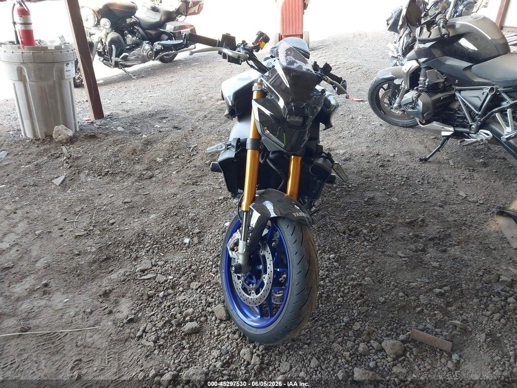 JYARN95E2SA002147 2025 YAMAHA MT09 photo no. 5