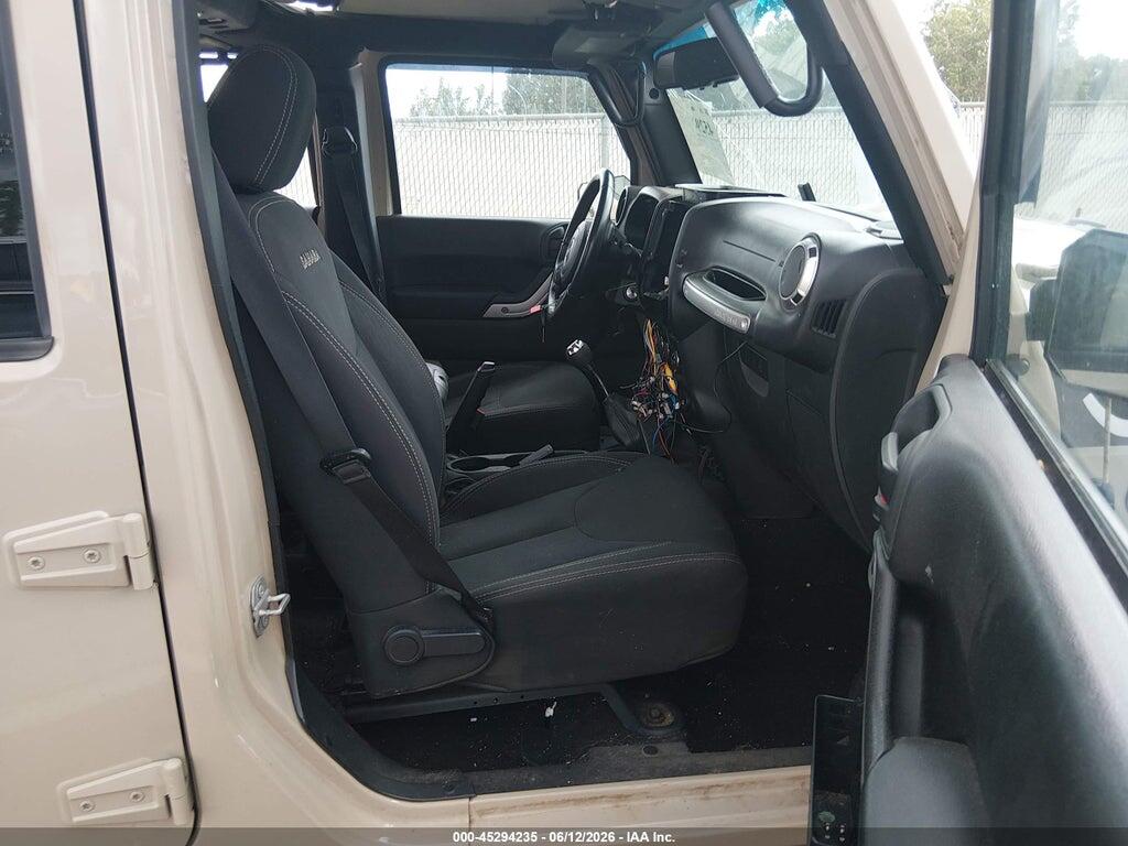 1C4BJWEG6GL259647 2016 JEEP WRANGLER UNLIMITED photo no. 5