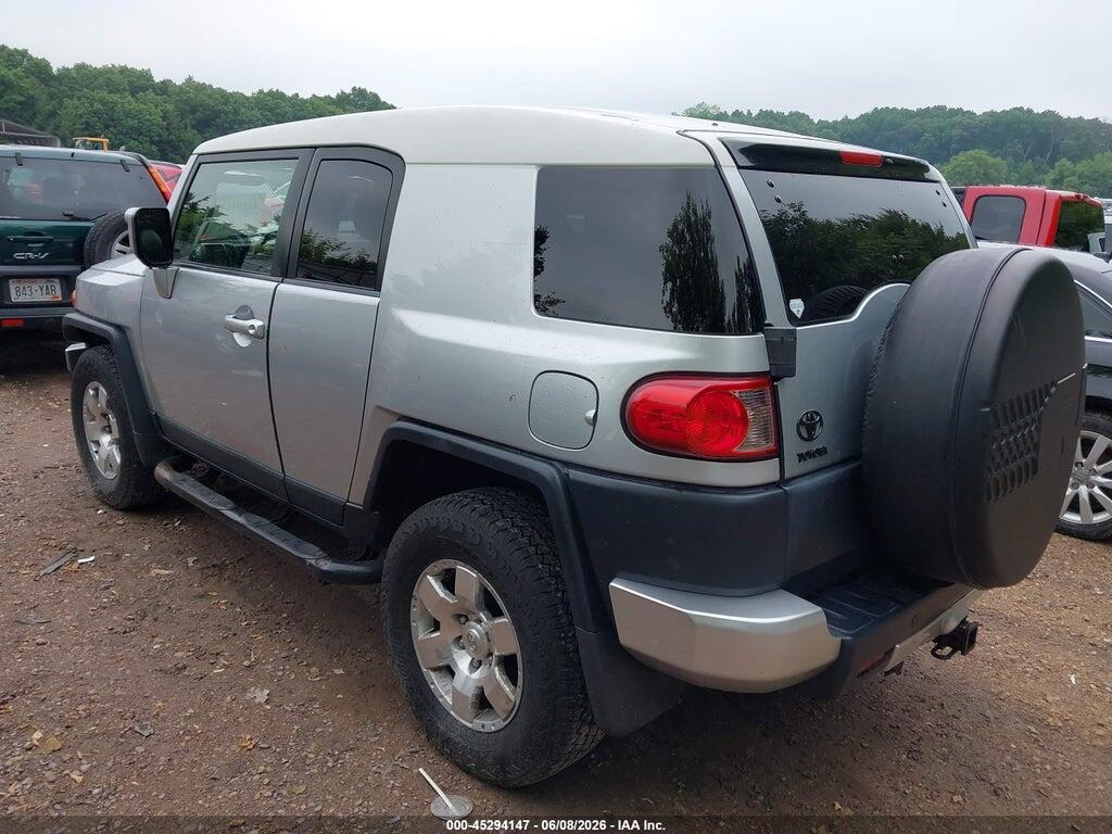 JTEBU11F170051583 2007 TOYOTA FJ CRUISER photo no. 3