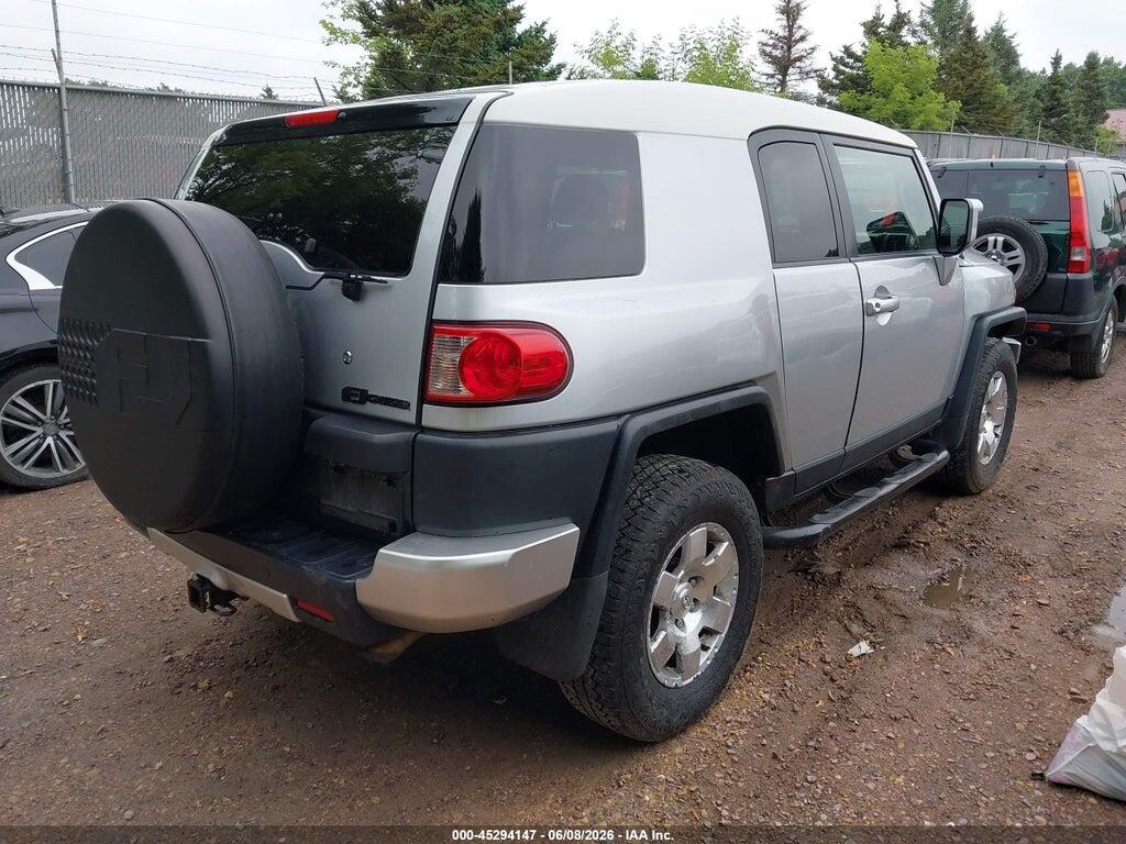 JTEBU11F170051583 2007 TOYOTA FJ CRUISER photo no. 4