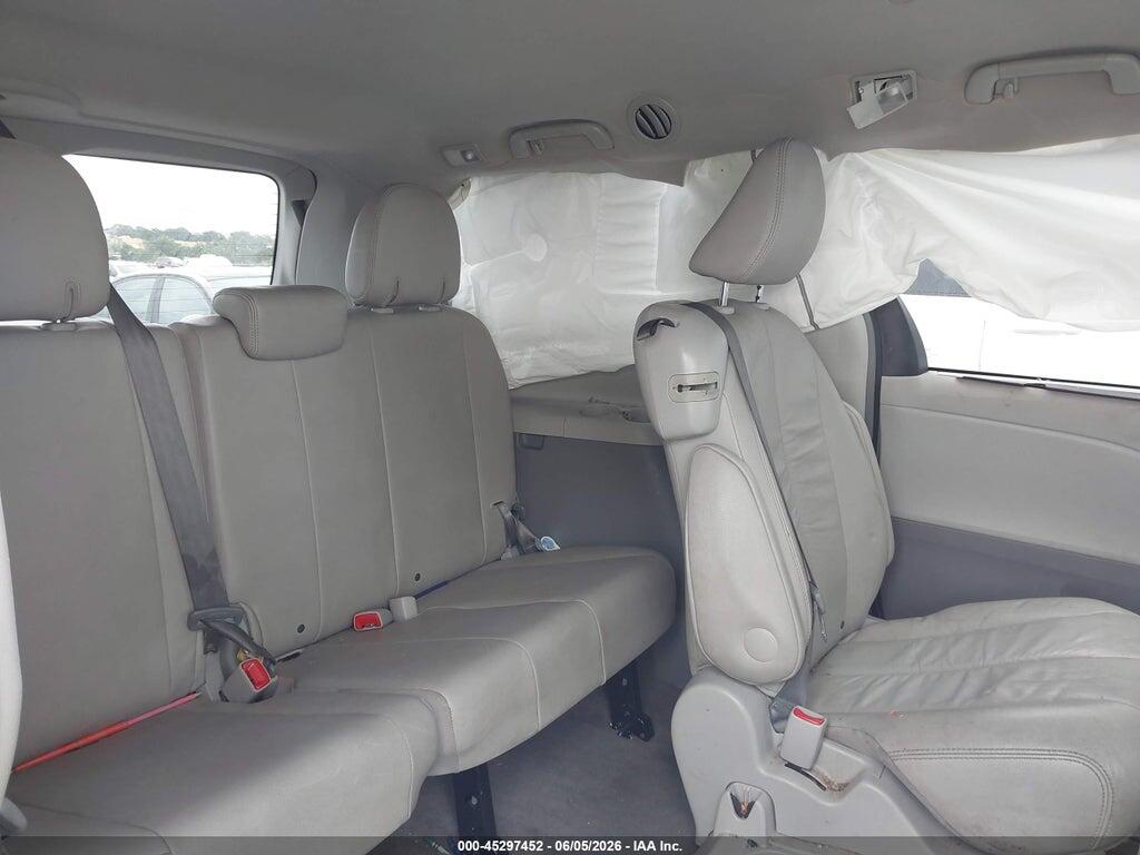 5TDYK3DCXCS233176 2012 TOYOTA SIENNA photo no. 8