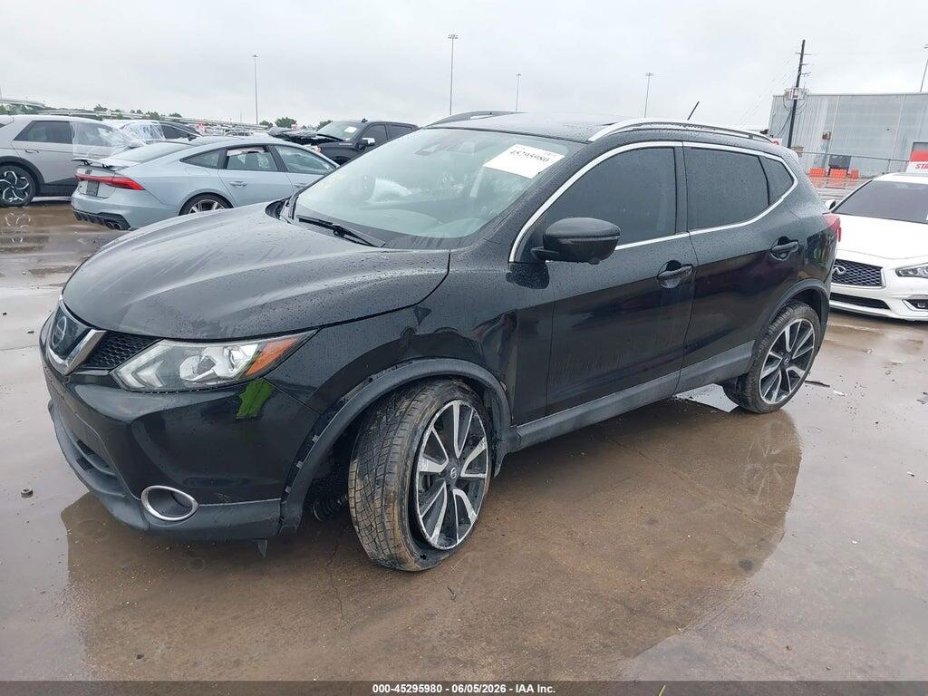 JN1BJ1CPXKW232256 2019 NISSAN ROGUE SPORT photo no. 2