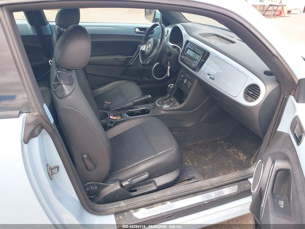 3VWJP7ATXCM657842 2012 VOLKSWAGEN BEETLE photo no. 5