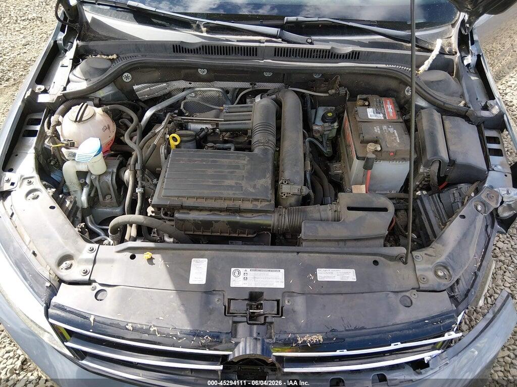 3VWDB7AJ0HM315656 2017 VOLKSWAGEN JETTA photo no. 10