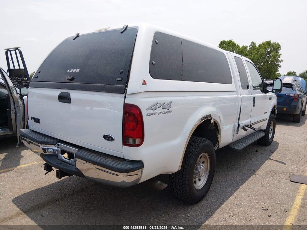 1FTNX21F3YEB97017 2000 FORD F-250 photo no. 4