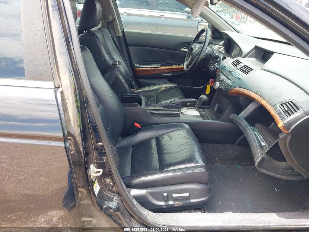1HGCP2F84BA074909 2011 HONDA ACCORD photo no. 5