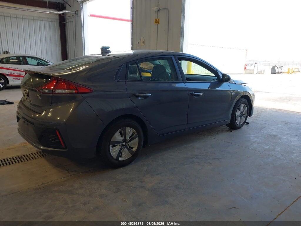 KMHC65LC0HU030792 2017 HYUNDAI IONIQ HYBRID photo no. 4