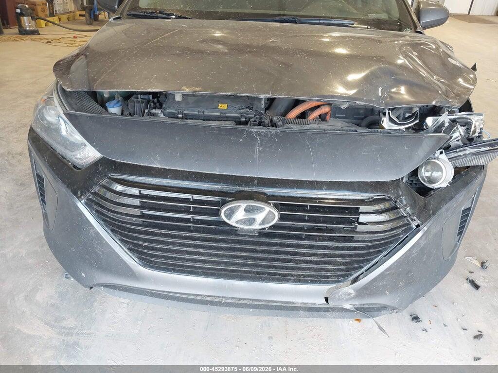 KMHC65LC0HU030792 2017 HYUNDAI IONIQ HYBRID photo no. 6