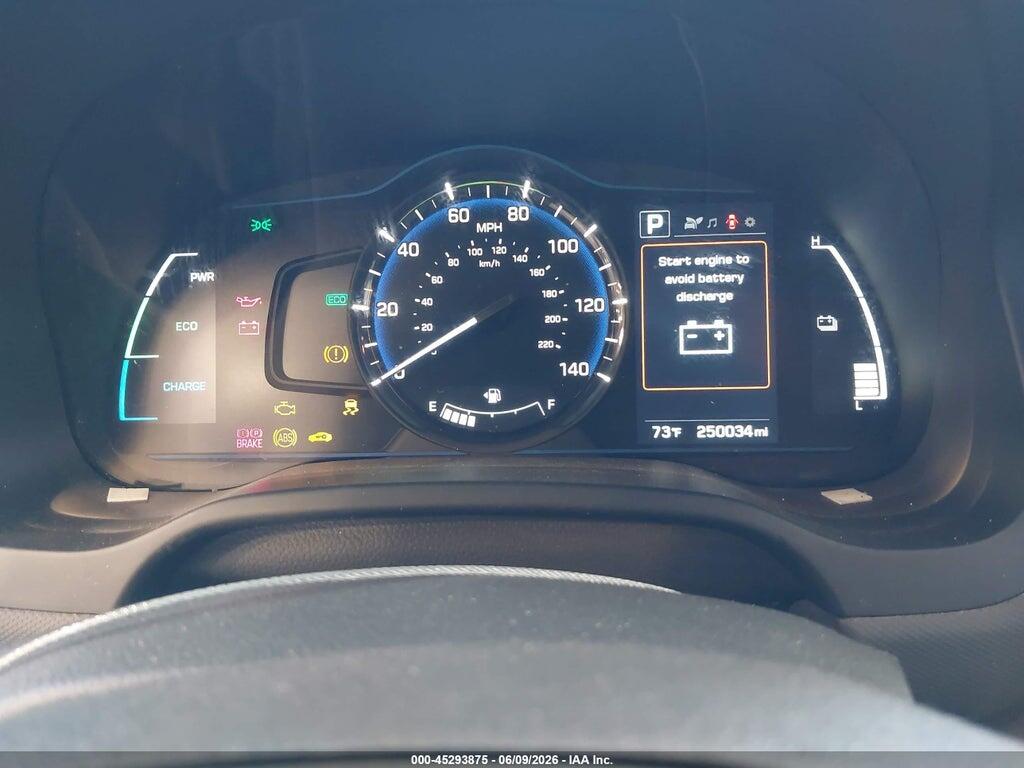 KMHC65LC0HU030792 2017 HYUNDAI IONIQ HYBRID photo no. 7
