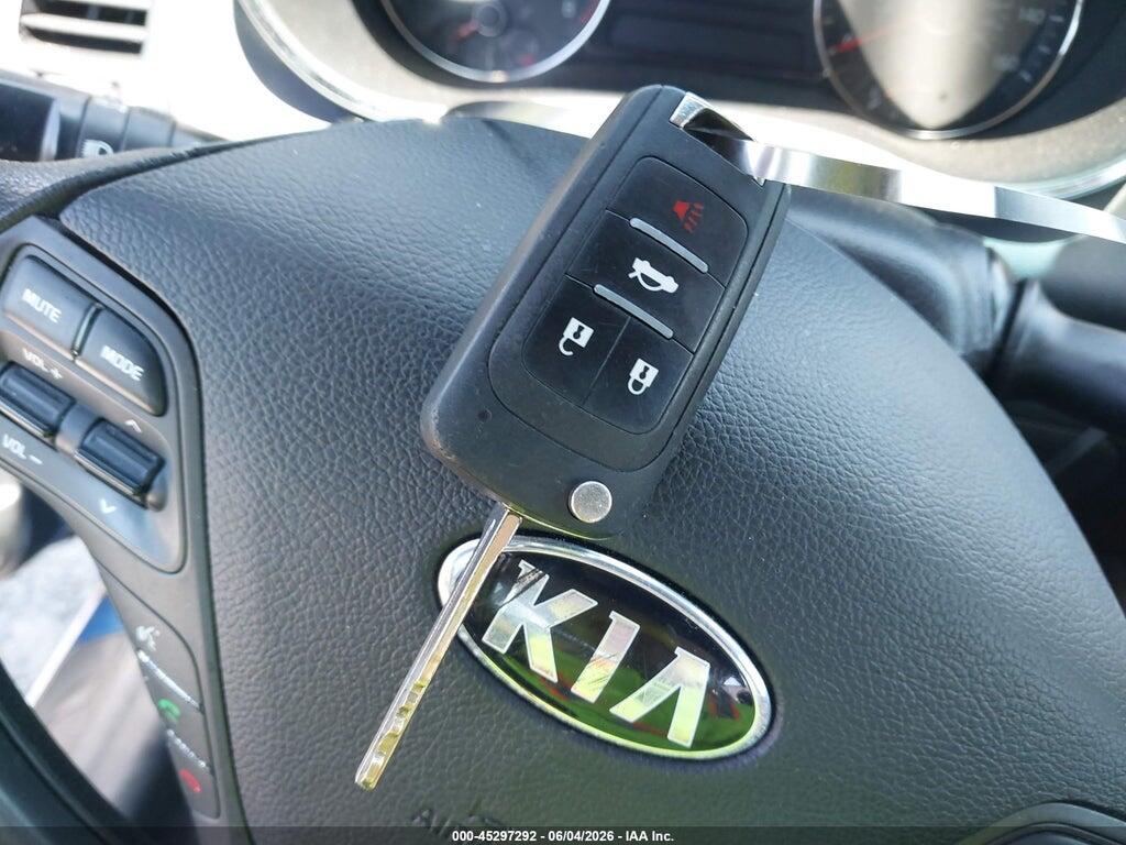 KNAFX4A66F5307522 2015 KIA FORTE photo no. 11