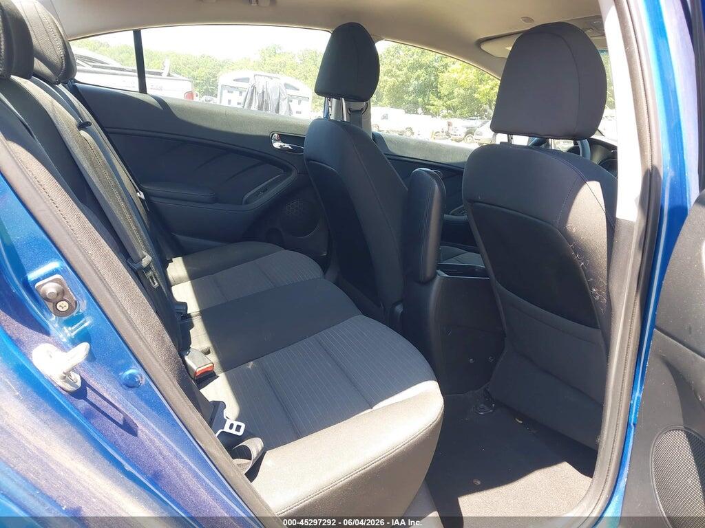 KNAFX4A66F5307522 2015 KIA FORTE photo no. 8