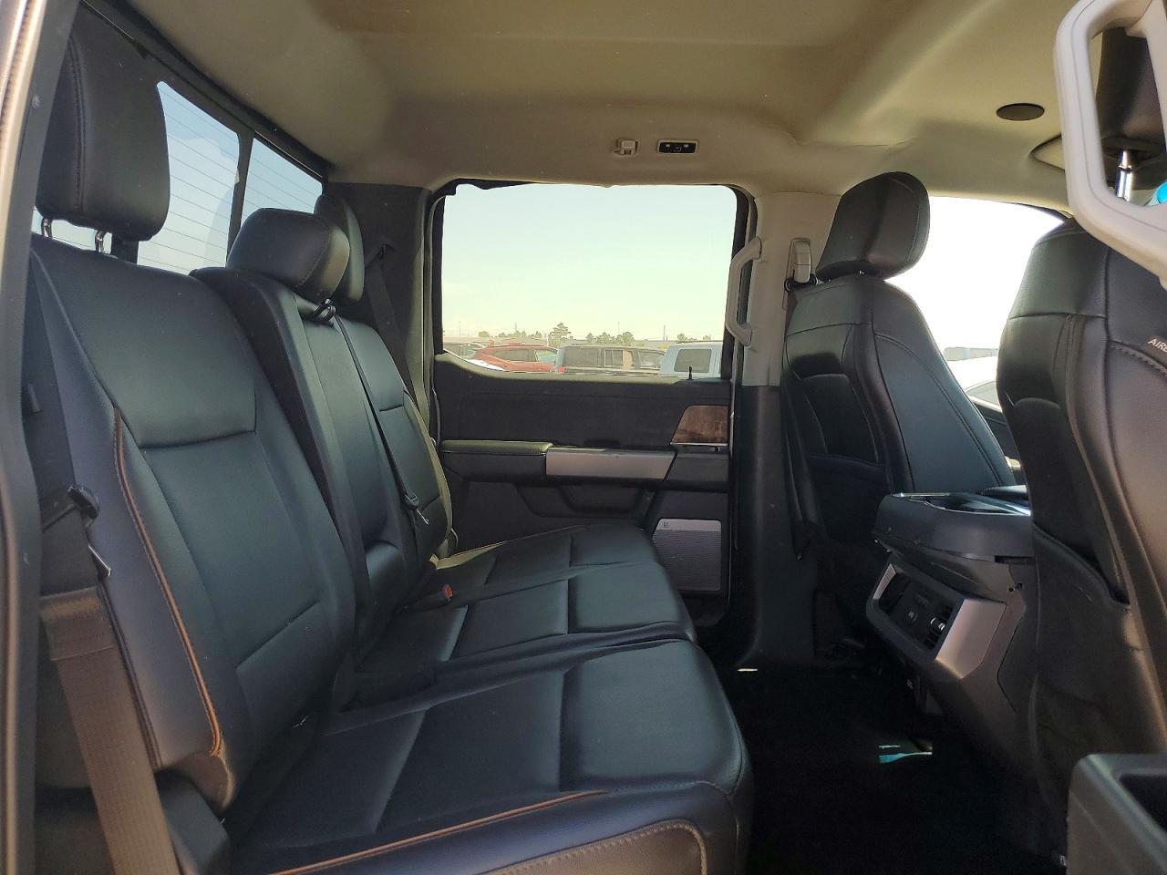 2026 FORD F250 SUPER DUTY — Фото 10 из 12