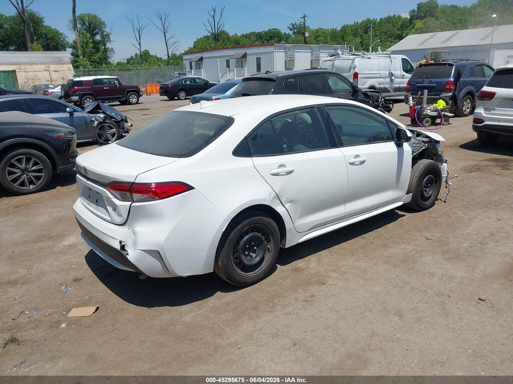 5YFEPMAE1NP371331 2022 TOYOTA COROLLA photo no. 4
