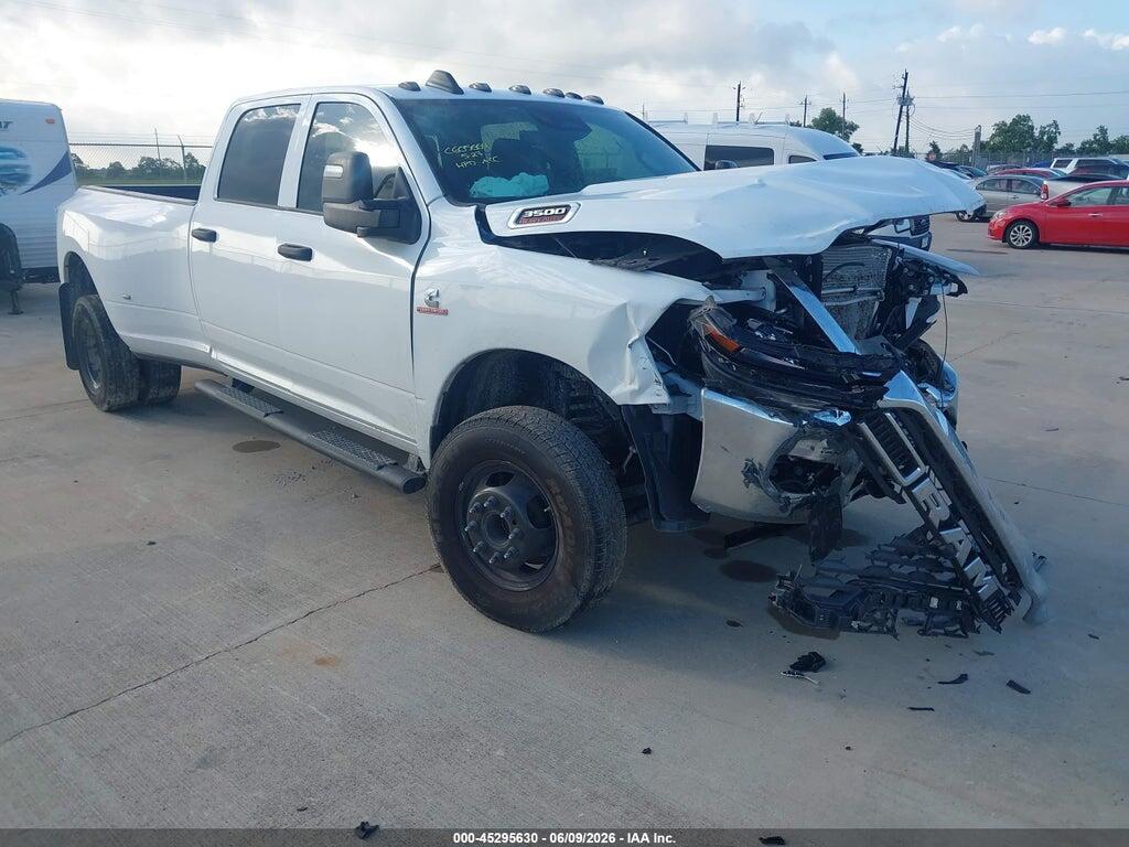 3C63RRGL1TG228622 2026 RAM 3500 photo no. 1