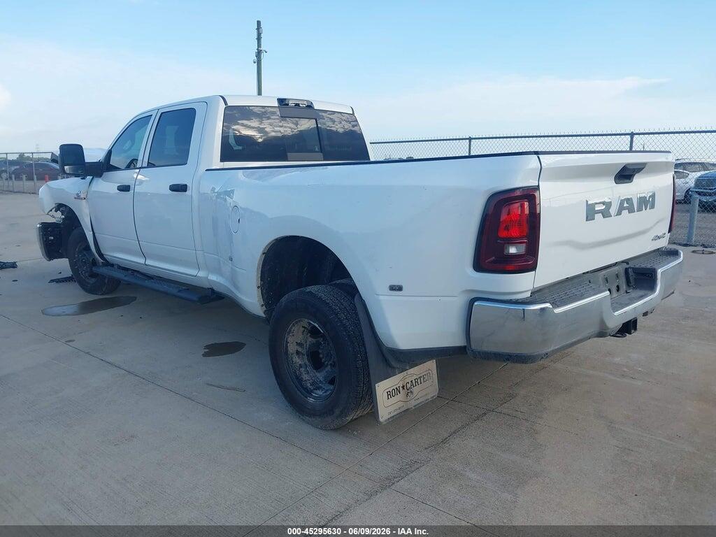 3C63RRGL1TG228622 2026 RAM 3500 photo no. 3
