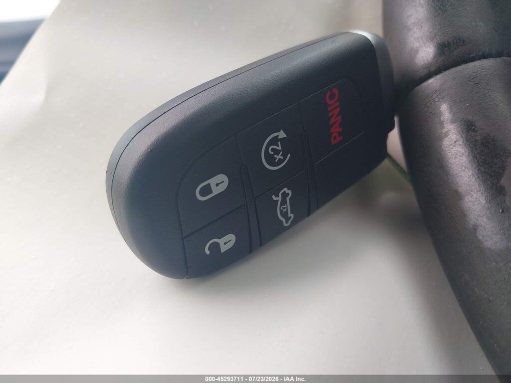 1C4PJLLB1KD332907 2019 JEEP CHEROKEE photo no. 11