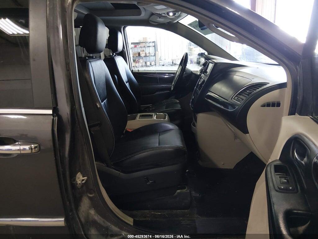 2C4RC1CGXGR127822 2016 CHRYSLER TOWN & COUNTRY photo no. 5