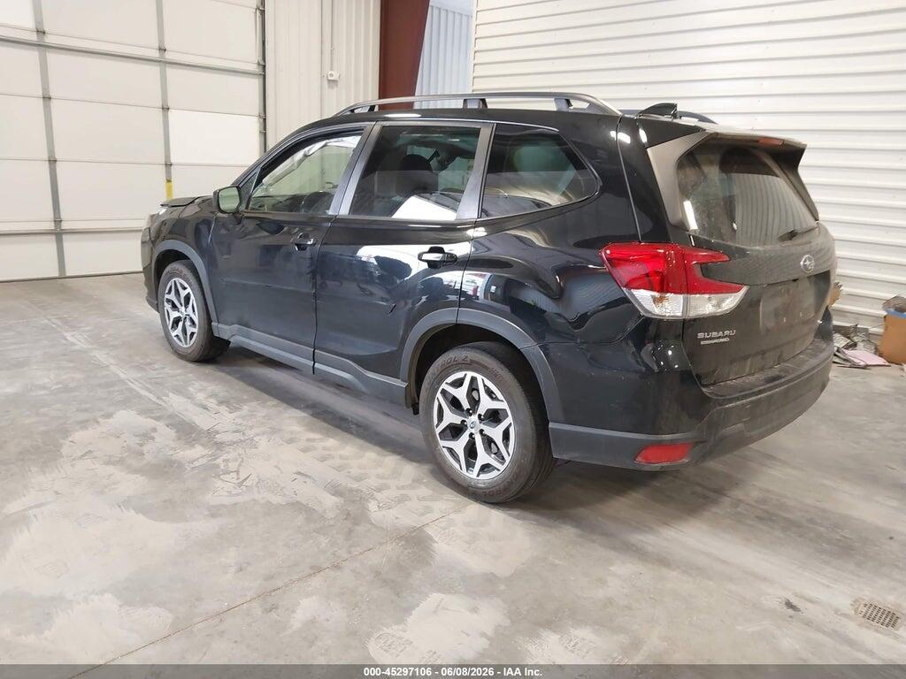 JF2SKADC9PH472658 2023 SUBARU FORESTER photo no. 3