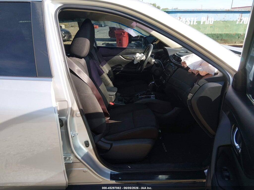 KNMAT2MT8JP525215 2018 NISSAN ROGUE photo no. 5