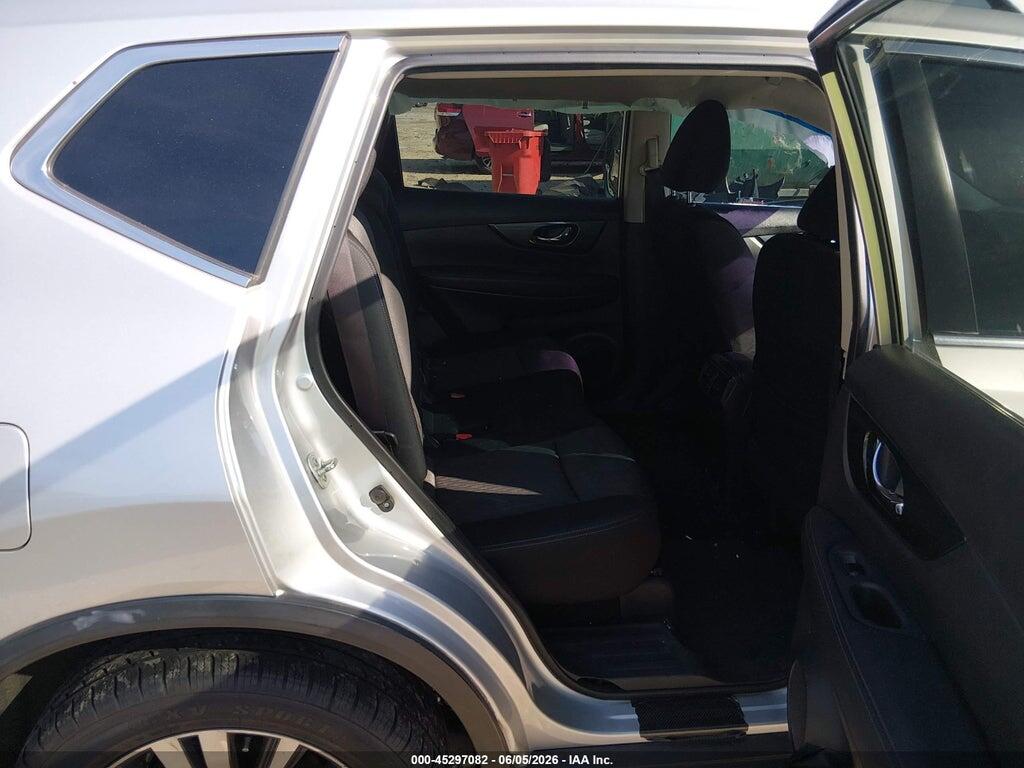KNMAT2MT8JP525215 2018 NISSAN ROGUE photo no. 8