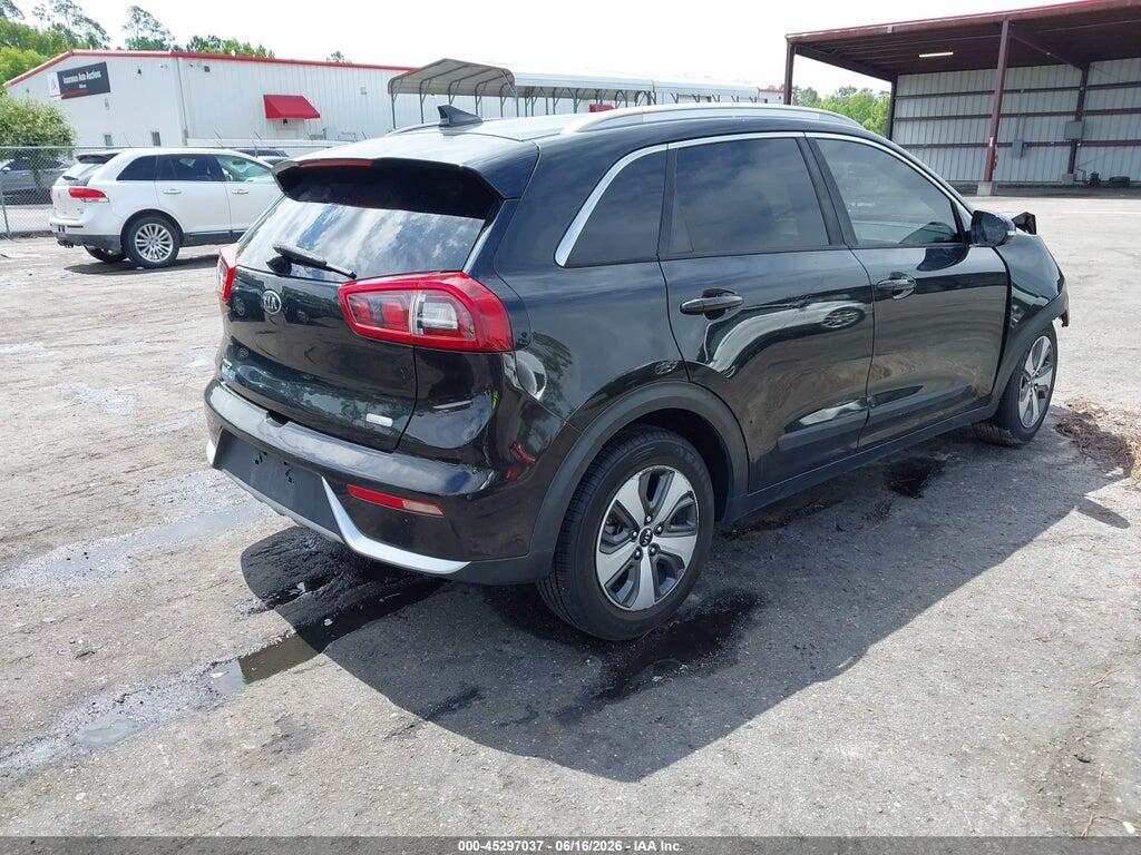 KNDCC3LC1H5069791 2017 KIA NIRO photo no. 4