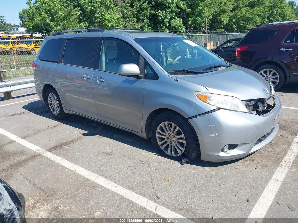 5TDYK3DC7ES483705 2014 TOYOTA SIENNA photo no. 1