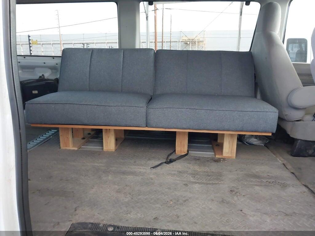 1FMNE11W59DA18091 2009 FORD E-150 photo no. 8